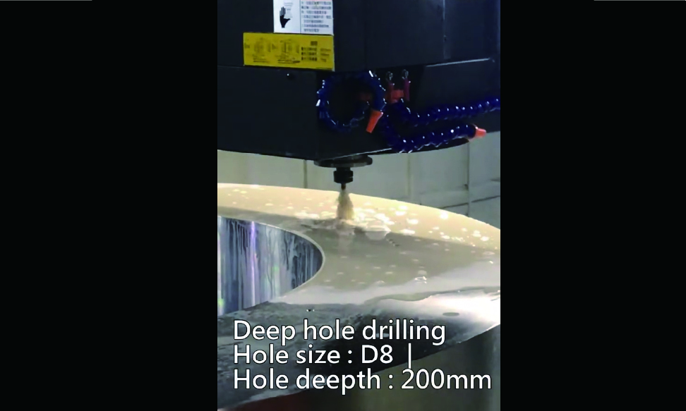 HF系列線軌高效型龍門加工中心機