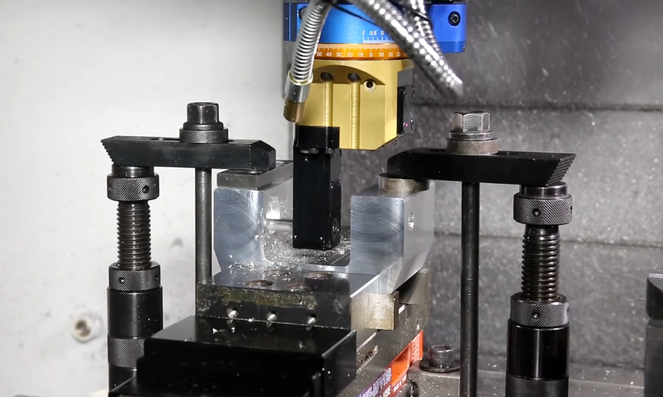 AHL-C4 Boring / Inner Hole Processing